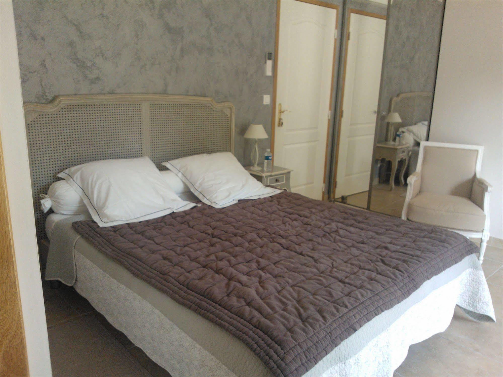 Bed and Breakfast Relais De L'Alsou- Piscine Labastide-en-Val Zewnętrze zdjęcie